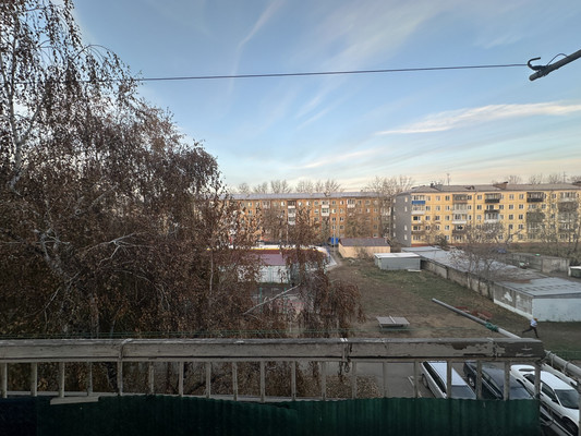 Продам трехкомнатную (3-комн.) квартиру, Мира ул, 90, Иркутск г