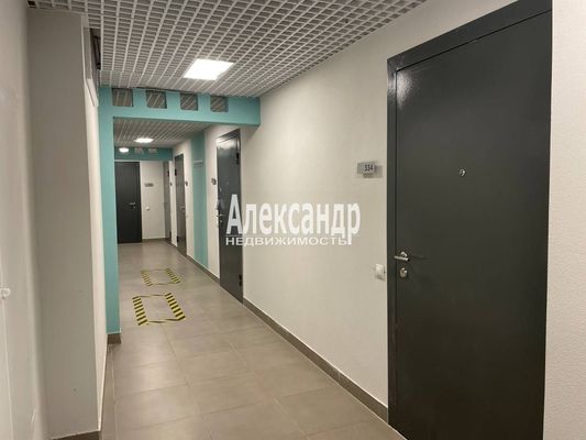 Продам однокомнатную (1-комн.) квартиру, Пахомовская ул, 26, Санкт-Петербург г