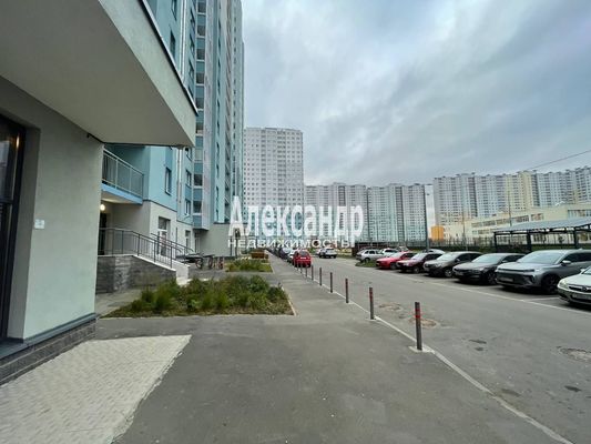 Продам однокомнатную (1-комн.) квартиру, Пахомовская ул, 26, Санкт-Петербург г