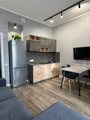 Продам двухкомнатную (2-комн.) квартиру, Революции ул, 52, Пермь г