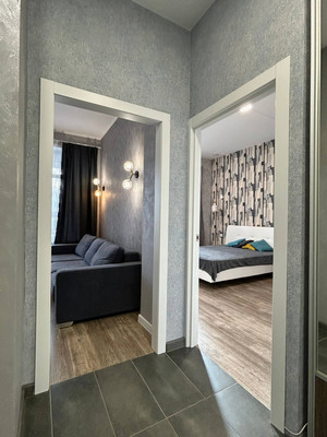 Продам двухкомнатную (2-комн.) квартиру, Революции ул, 52, Пермь г