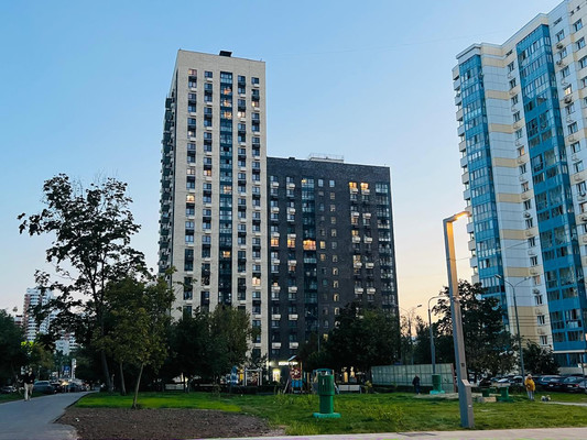 Продам трехкомнатную (3-комн.) квартиру, Генерала Глаголева ул, 5к1, Москва г