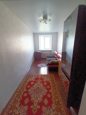 Продам трехкомнатную (3-комн.) квартиру, Шевченко ул, 32, Черемхово г