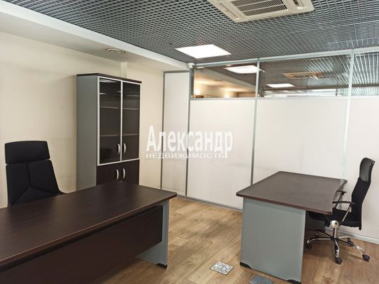 Сдам офисное помещение 247,3 м2, Новгородская ул, 23, Санкт-Петербург г