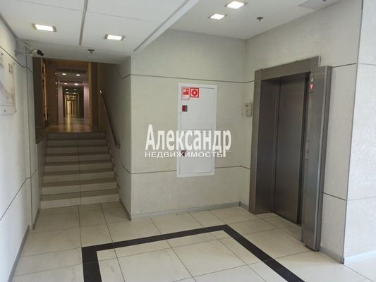 Сдам офисное помещение 247,3 м2, Новгородская ул, 23, Санкт-Петербург г