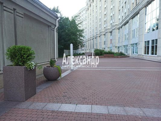 Сдам офисное помещение 247,3 м2, Новгородская ул, 23, Санкт-Петербург г