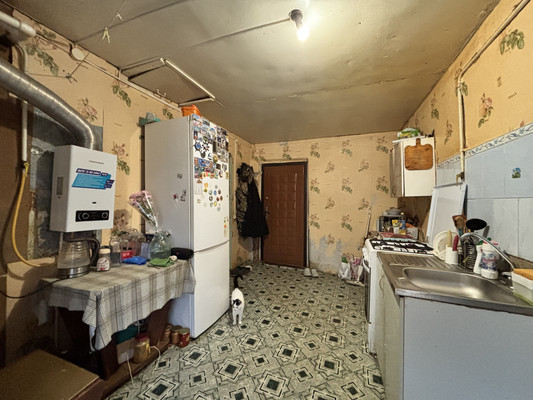 Продам дом, Заводская ул, 5, Навля рп, 0 км от города