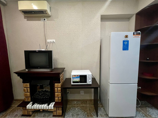 Продам однокомнатную (1-комн.) квартиру, Загородная (Центральный р-н) ул, 5к3, Сочи г