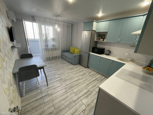 Продам двухкомнатную (2-комн.) квартиру, Ленина пр-кт, 107, Новороссийск г