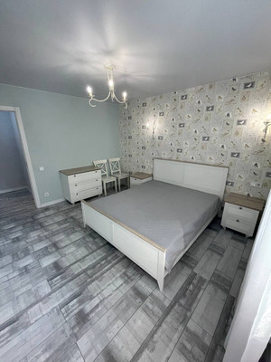 Продам двухкомнатную (2-комн.) квартиру, Ленина пр-кт, 107, Новороссийск г