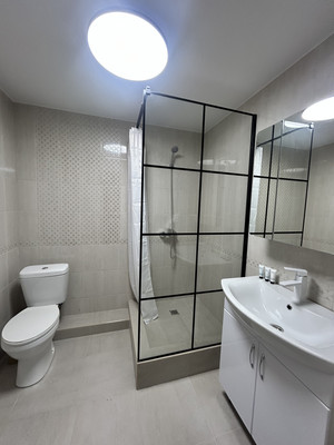 Сдам двухкомнатную (2-комн.) квартиру, Александра Суворова пр-кт, 15к7, Симферополь г