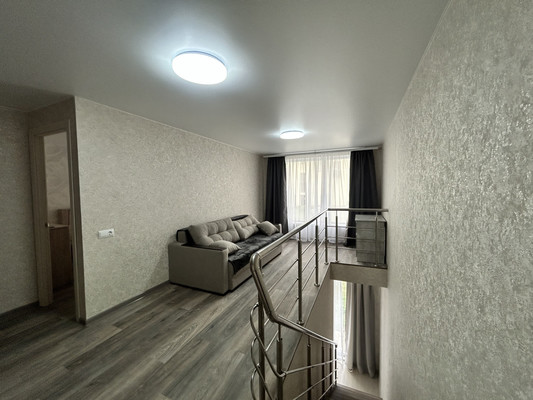 Сдам двухкомнатную (2-комн.) квартиру, Александра Суворова пр-кт, 15к7, Симферополь г