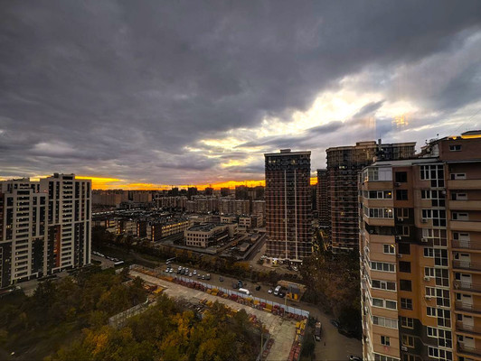 Продам трехкомнатную (3-комн.) квартиру, Степная ул, 1/1, Краснодар г