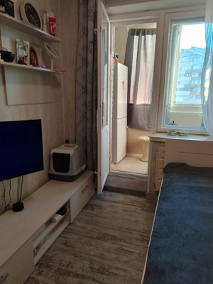 Продам комнату в 6-комн. квартире, Брестский б-р, 17А, Санкт-Петербург г