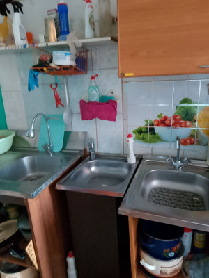 Продам комнату в 6-комн. квартире, Брестский б-р, 17А, Санкт-Петербург г