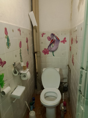 Продам комнату в 6-комн. квартире, Брестский б-р, 17А, Санкт-Петербург г