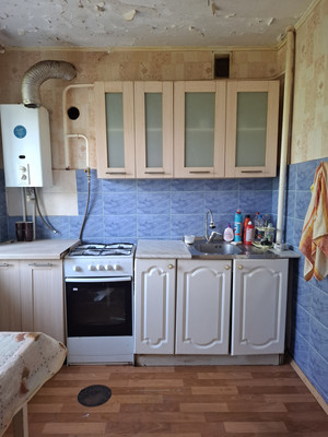 Продам трехкомнатную (3-комн.) квартиру, Свердлова ул, 39, Октябрьский г