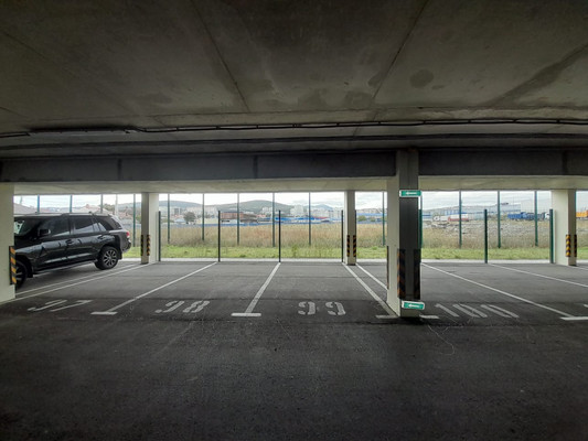 Продам машиноместо 13 м2, Солнечная ул, 6, Цемдолина с