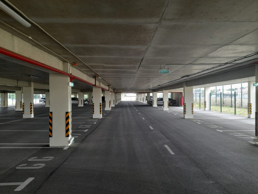 Продам машиноместо 13 м2, Солнечная ул, 6, Цемдолина с