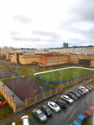 Продам трехкомнатную (3-комн.) квартиру, Бондаренко ул, 22, Казань г