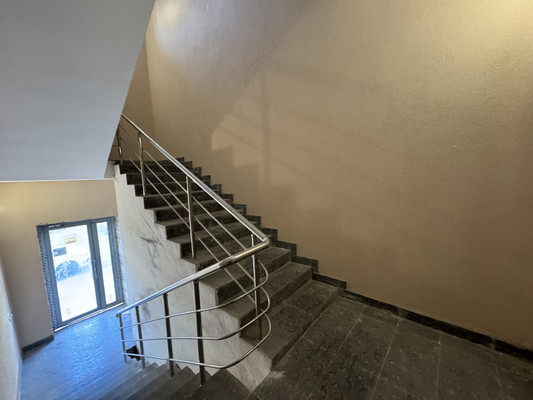 Продам двухкомнатную (2-комн.) квартиру, Школьная ул, 1, Шалушка с