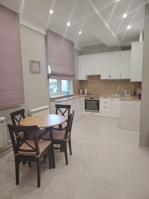 Продам двухкомнатную (2-комн.) квартиру, Ботаническая (Центральный р-н) ул, 19, Сочи г