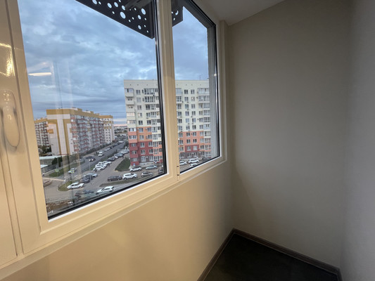 Продам двухкомнатную (2-комн.) квартиру, Никанорова ул, 4В, Симферополь г