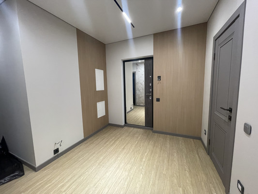 Продам двухкомнатную (2-комн.) квартиру, Никанорова ул, 4В, Симферополь г