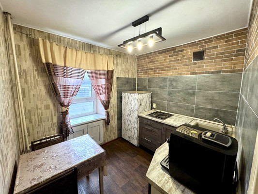 Продам однокомнатную (1-комн.) квартиру, Свердлова ул, 8, Рошаль г