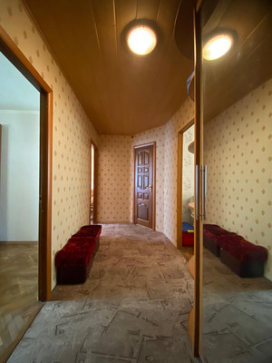 Продам трехкомнатную (3-комн.) квартиру, санаторий Русское поле ул, 1, Гришенки д