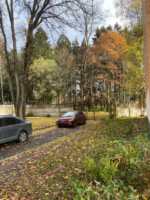 Продам трехкомнатную (3-комн.) квартиру, санаторий Русское поле ул, 1, Гришенки д