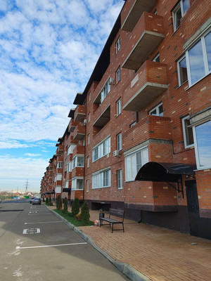 Продам однокомнатную (1-комн.) квартиру, Бжегокайская ул, 90к3, Новая Адыгея аул