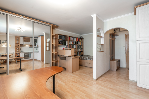 Продам однокомнатную (1-комн.) квартиру, Винницкая ул, 21, Москва г