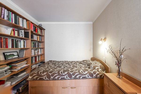 Продам однокомнатную (1-комн.) квартиру, Винницкая ул, 21, Москва г