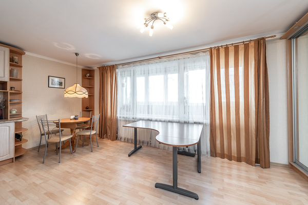 Продам однокомнатную (1-комн.) квартиру, Винницкая ул, 21, Москва г