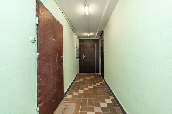 Продам однокомнатную (1-комн.) квартиру, Винницкая ул, 21, Москва г