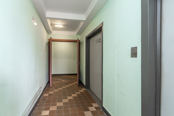 Продам однокомнатную (1-комн.) квартиру, Винницкая ул, 21, Москва г