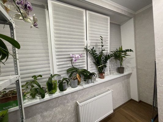 Продам однокомнатную (1-комн.) квартиру, Железнодорожная ул, 1в, Симферополь г