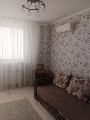 Продам двухкомнатную (2-комн.) квартиру, Рождественская ул, 57к2, Анапа г