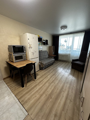 Продам однокомнатную (1-комн.) квартиру, Верхняя ул, 1к1, Низино д