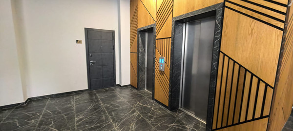 Продам однокомнатную (1-комн.) квартиру, Радуга кв-л, 10кИ, Агой с