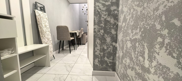 Продам однокомнатную (1-комн.) квартиру, Радуга кв-л, 10кИ, Агой с