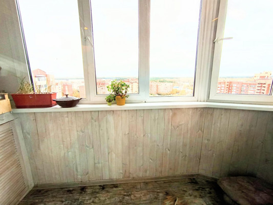 Продам двухкомнатную (2-комн.) квартиру, Лунная (Западный мкр.) ул, 17к3, Домодедово г