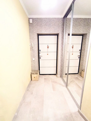 Продам двухкомнатную (2-комн.) квартиру, Лунная (Западный мкр.) ул, 17к3, Домодедово г