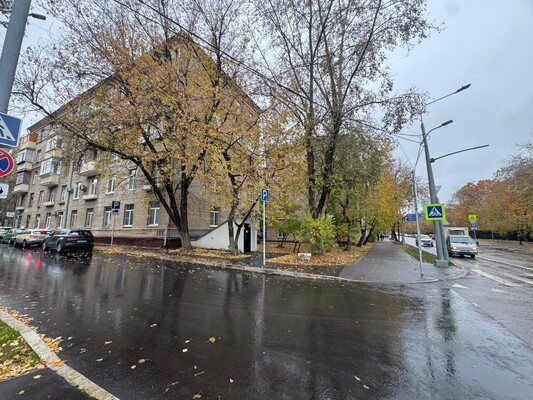Продам коммерческое помещение 250 м2, Артюхиной ул, 2, Москва г