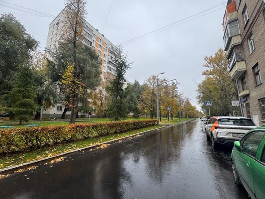 Продам коммерческое помещение 250 м2, Артюхиной ул, 2, Москва г
