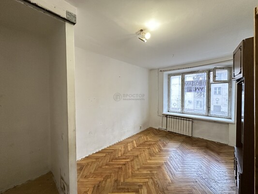 Продам трехкомнатную (3-комн.) квартиру, Пресненский Вал ул, 8к1, Москва г