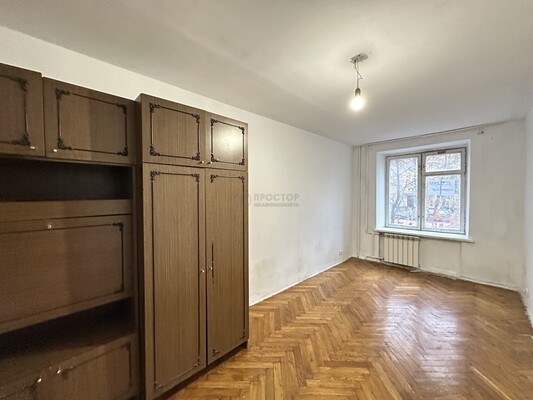 Продам трехкомнатную (3-комн.) квартиру, Пресненский Вал ул, 8к1, Москва г