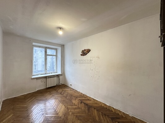 Продам трехкомнатную (3-комн.) квартиру, Пресненский Вал ул, 8к1, Москва г