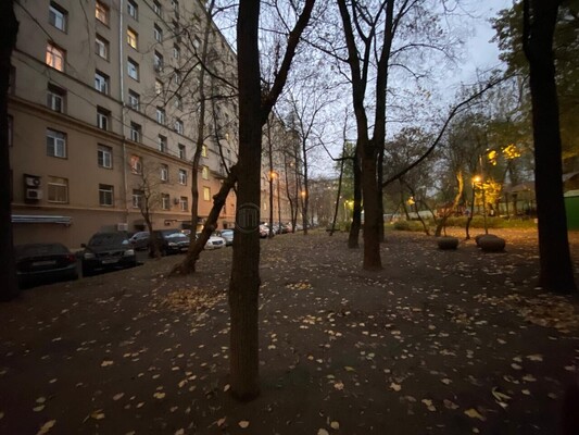 Продам трехкомнатную (3-комн.) квартиру, Гастелло ул, 41, Москва г